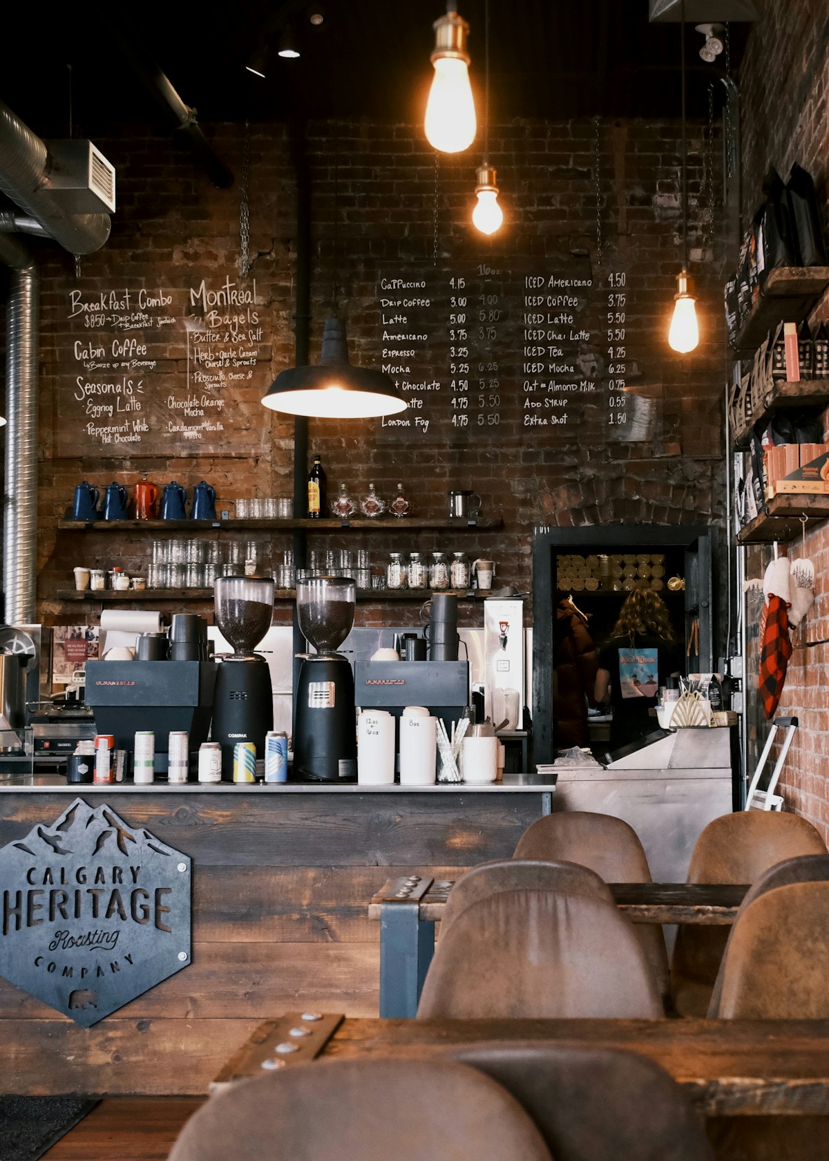 Mardin café — working in the stone city with Mesopotamian view